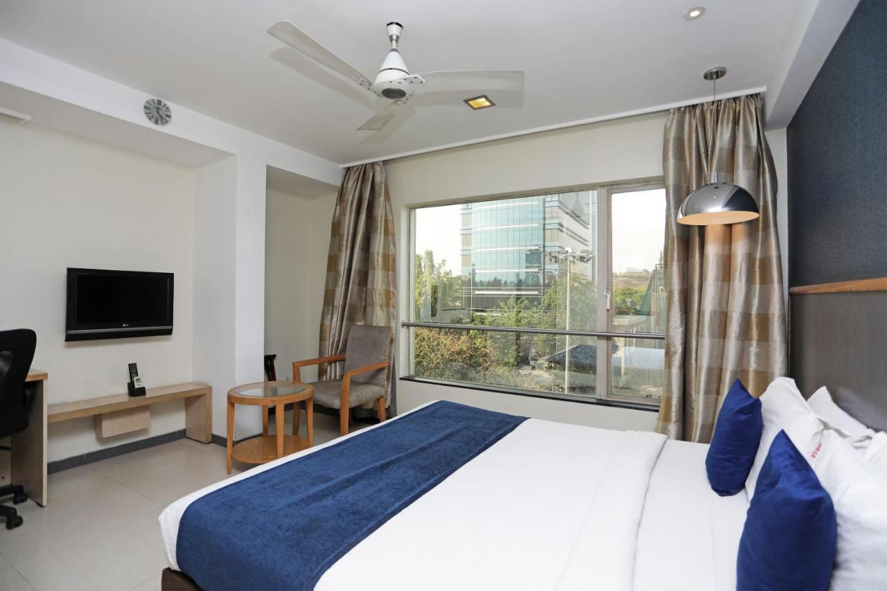 The Sirona Hotel Pune Eksteriør bilde